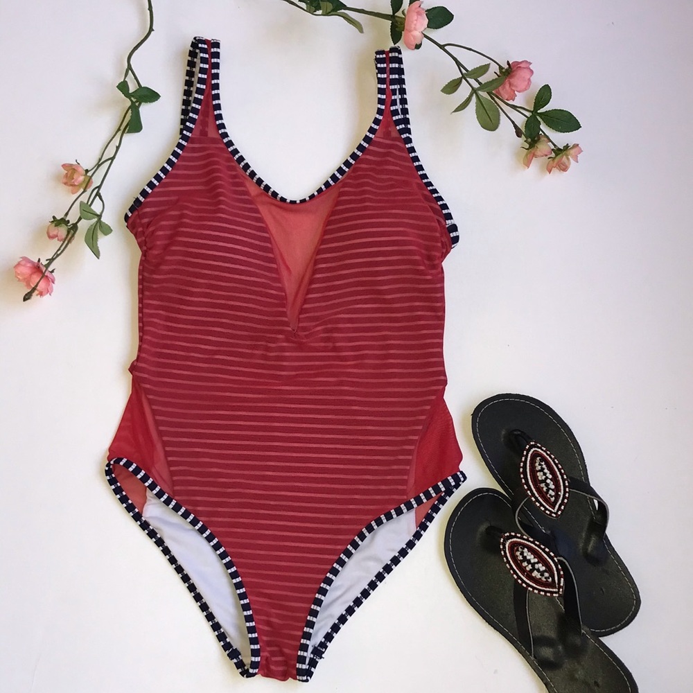 Red mesh layered one-piece swimsuit batjingsuit